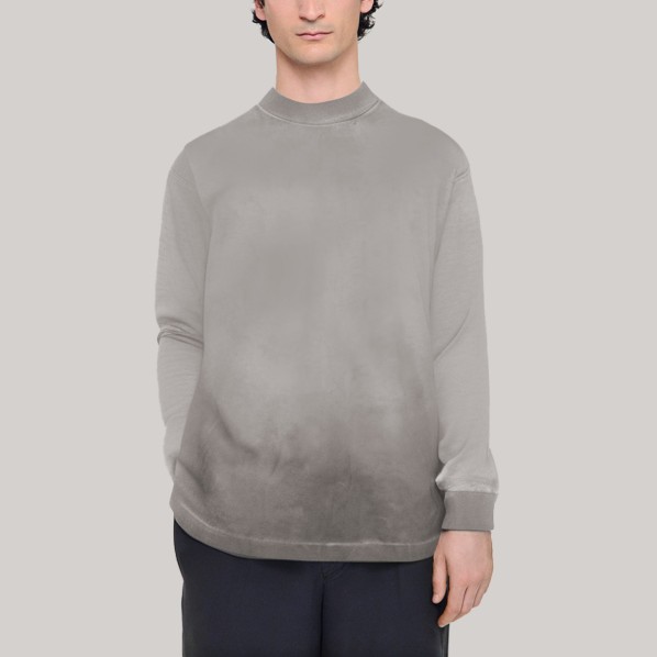 Distressed gradient loose men's base layer shirt